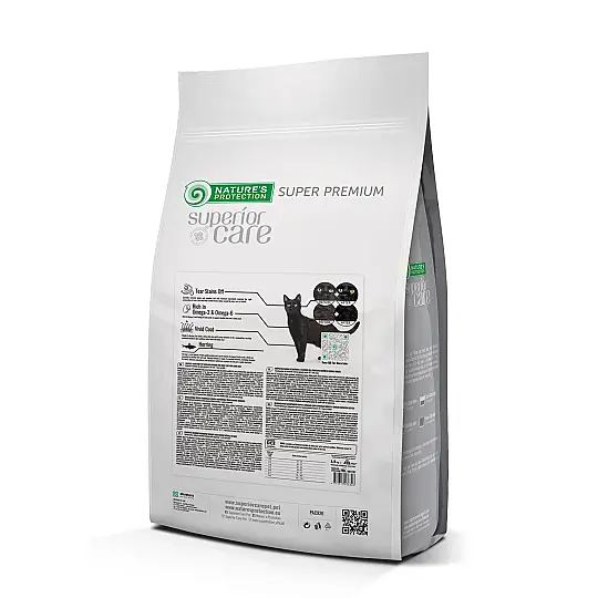 Nature's Protection Superior Care Siyah/Gri Tüylü Kediler İçin Tahılsız Ringa Balıklı Kedi Maması 1,5kg - 2